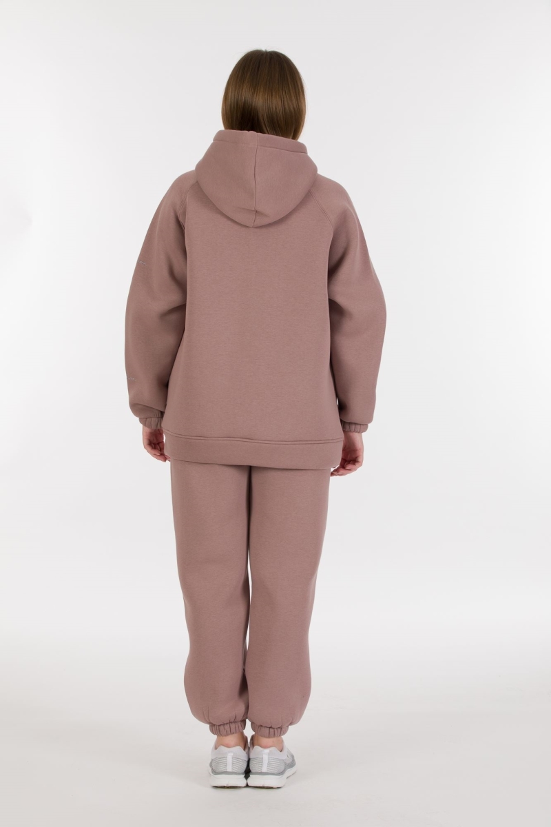 THREE YARN TRACKSUIT