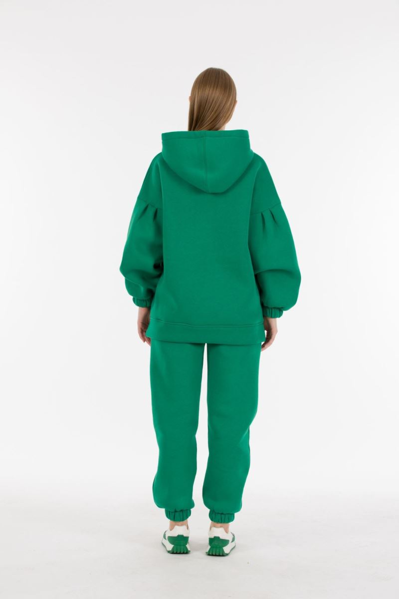 THREE YARN  TRACKSUIT