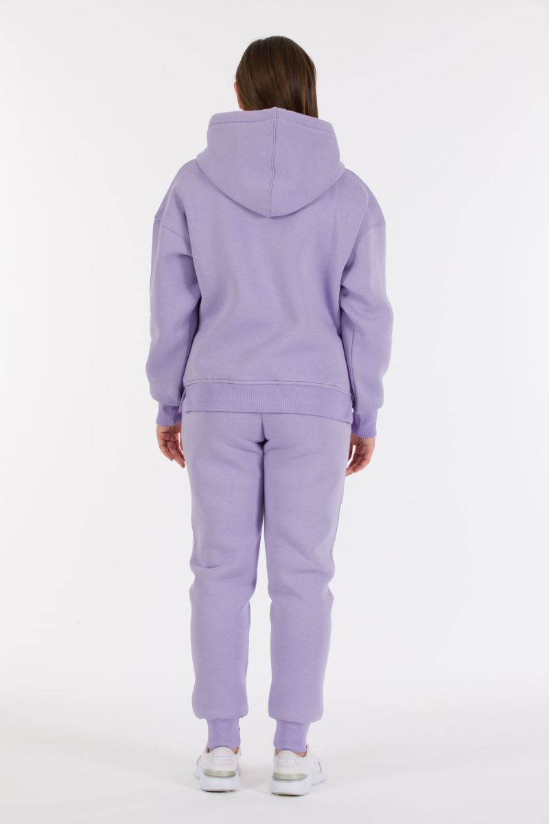 THREE YARN  TRACKSUIT