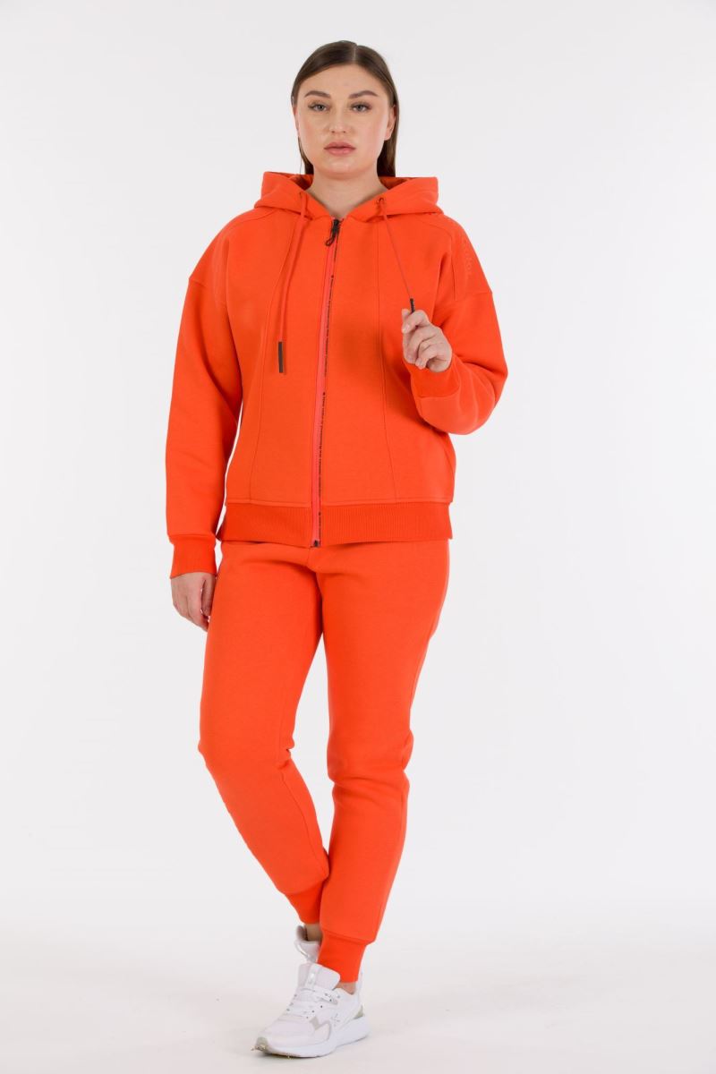 ÜÇ İPLİK EŞOFMAN TAKIMI