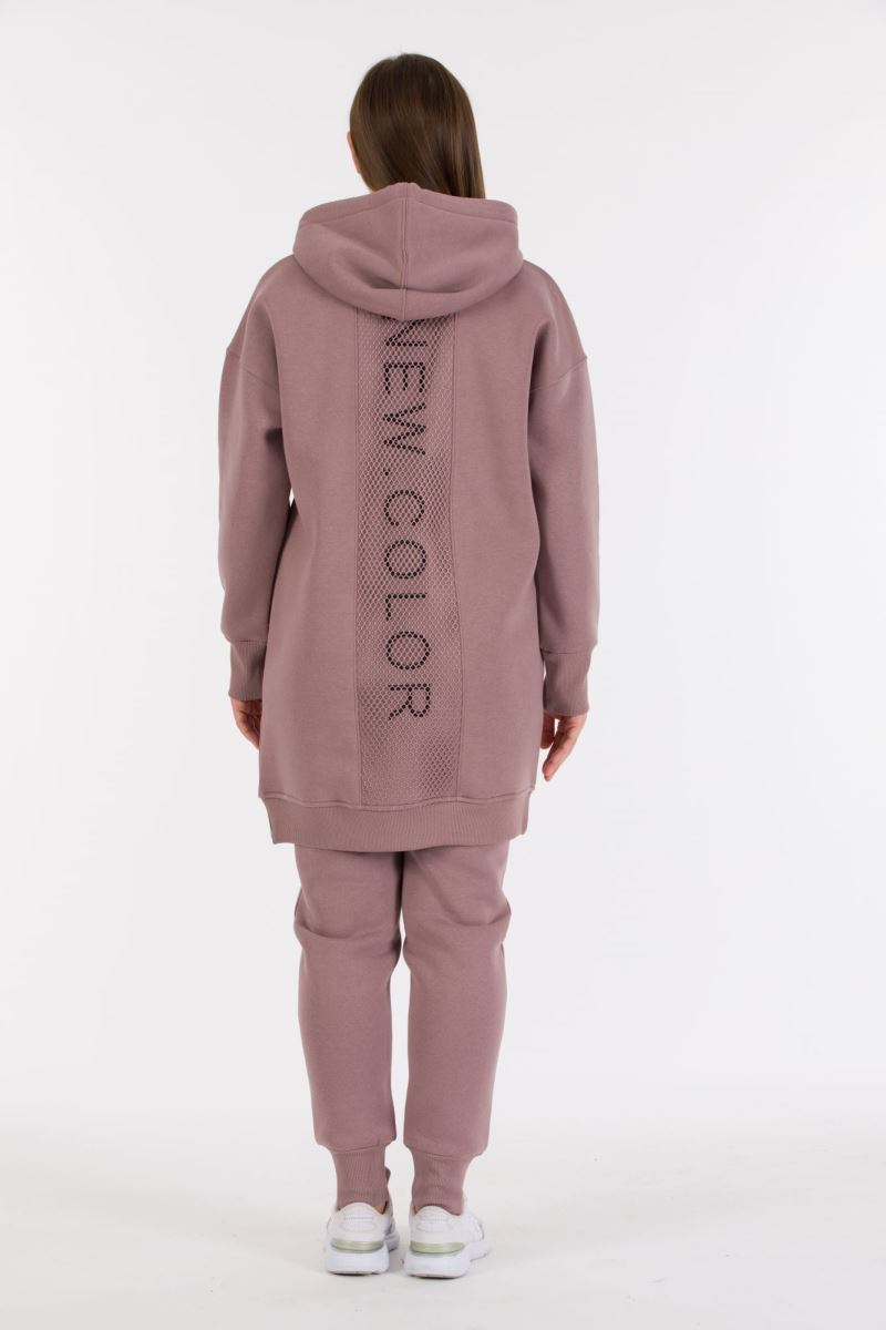 THREE YARN  TRACKSUIT