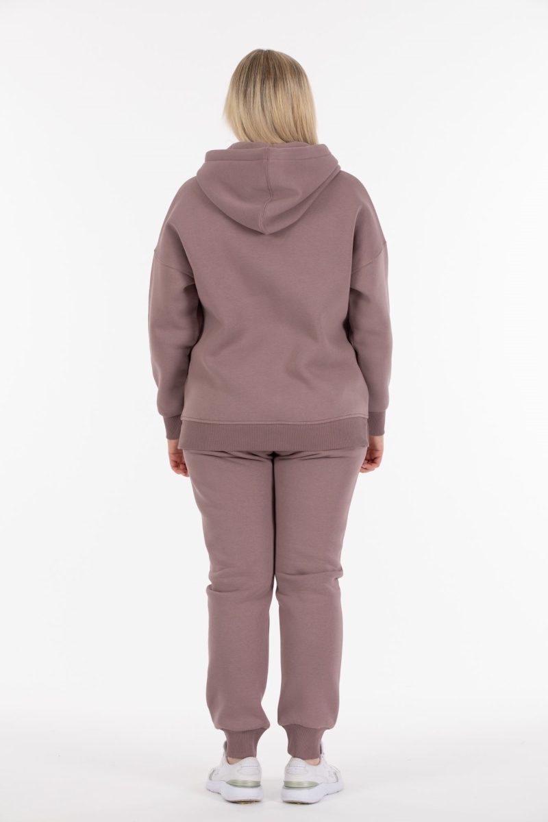 THREE YARN  TRACKSUIT