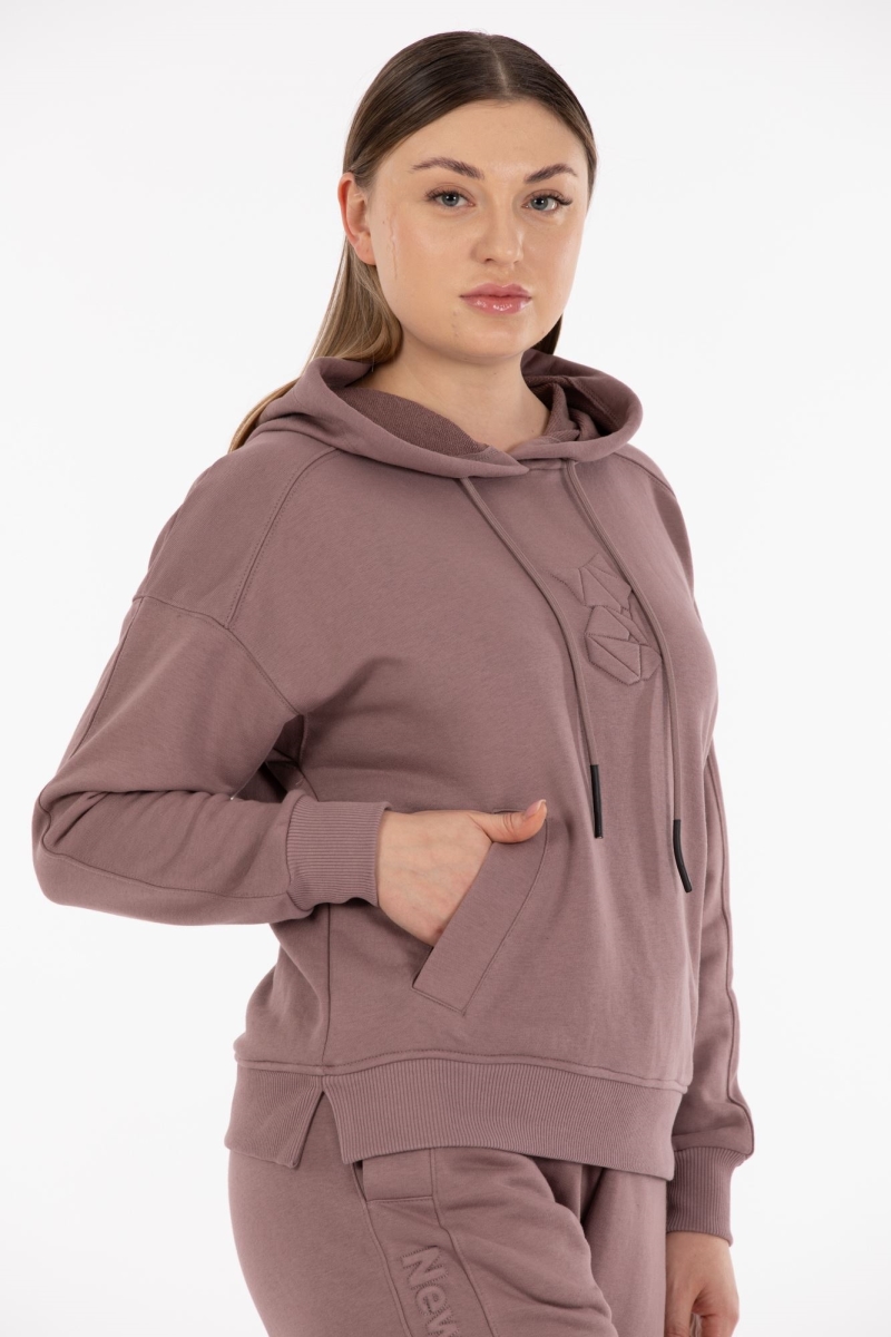 THREE YARN  TRACKSUIT