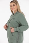 THREE YARN  TRACKSUIT
