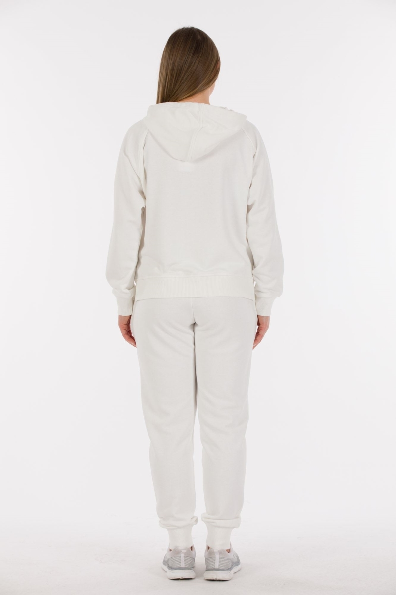 THREE YARN  TRACKSUIT