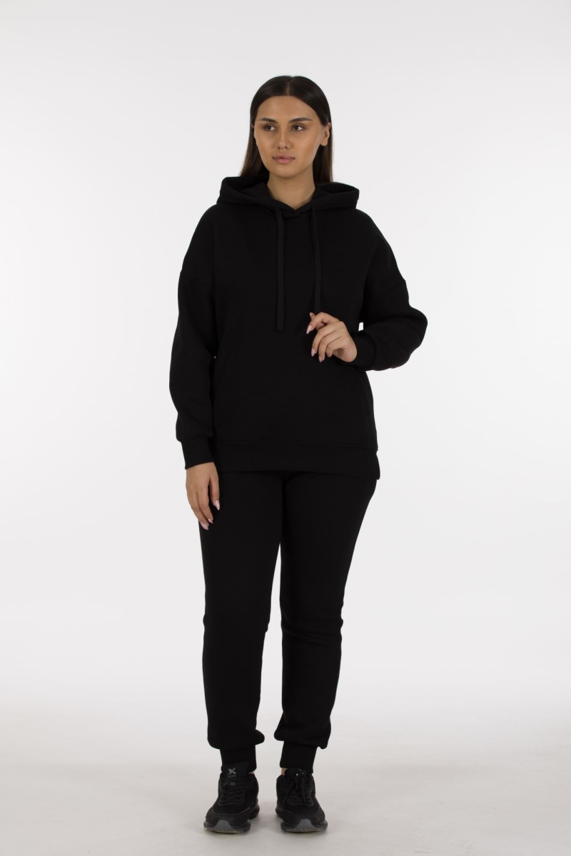 Three Yarn Tracksuit 0