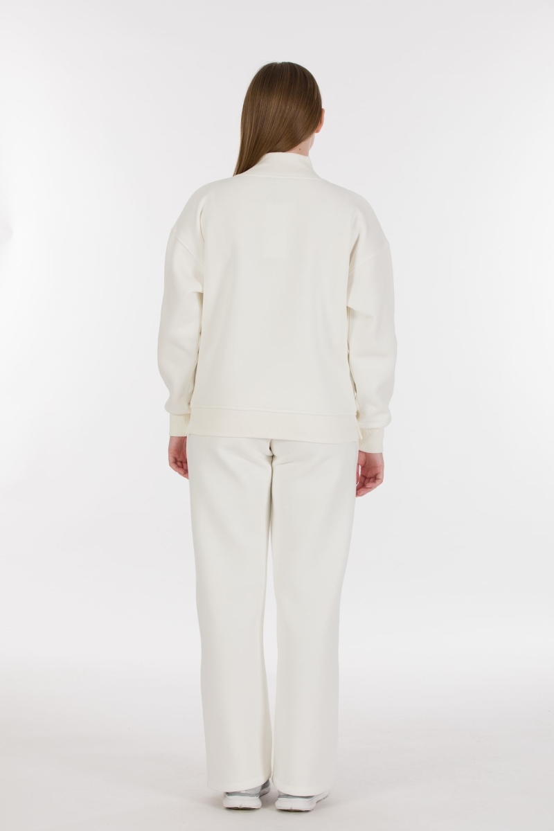 THREE YARN  TRACKSUIT