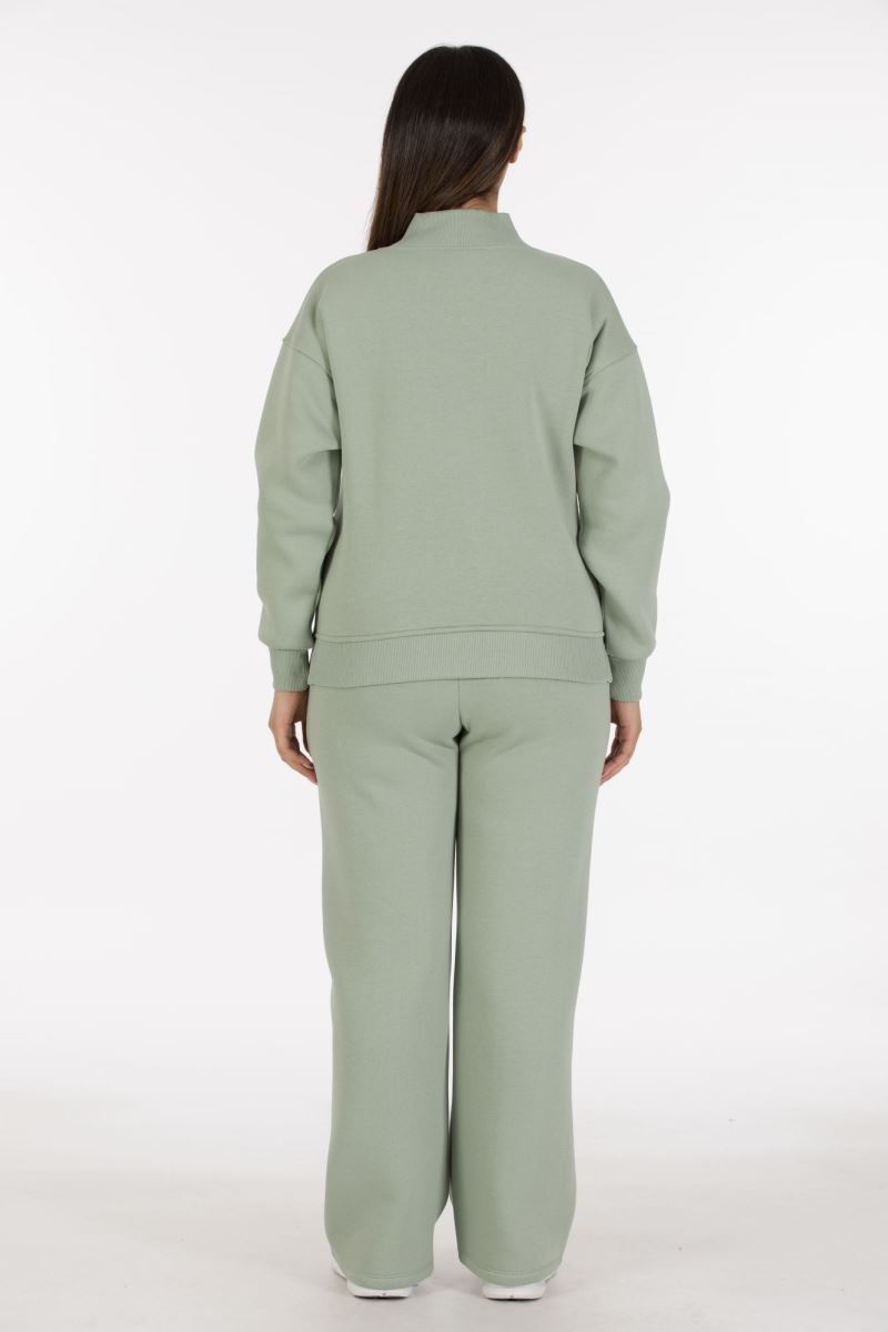 THREE YARN  TRACKSUIT