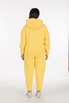 THREE YARN  TRACKSUIT