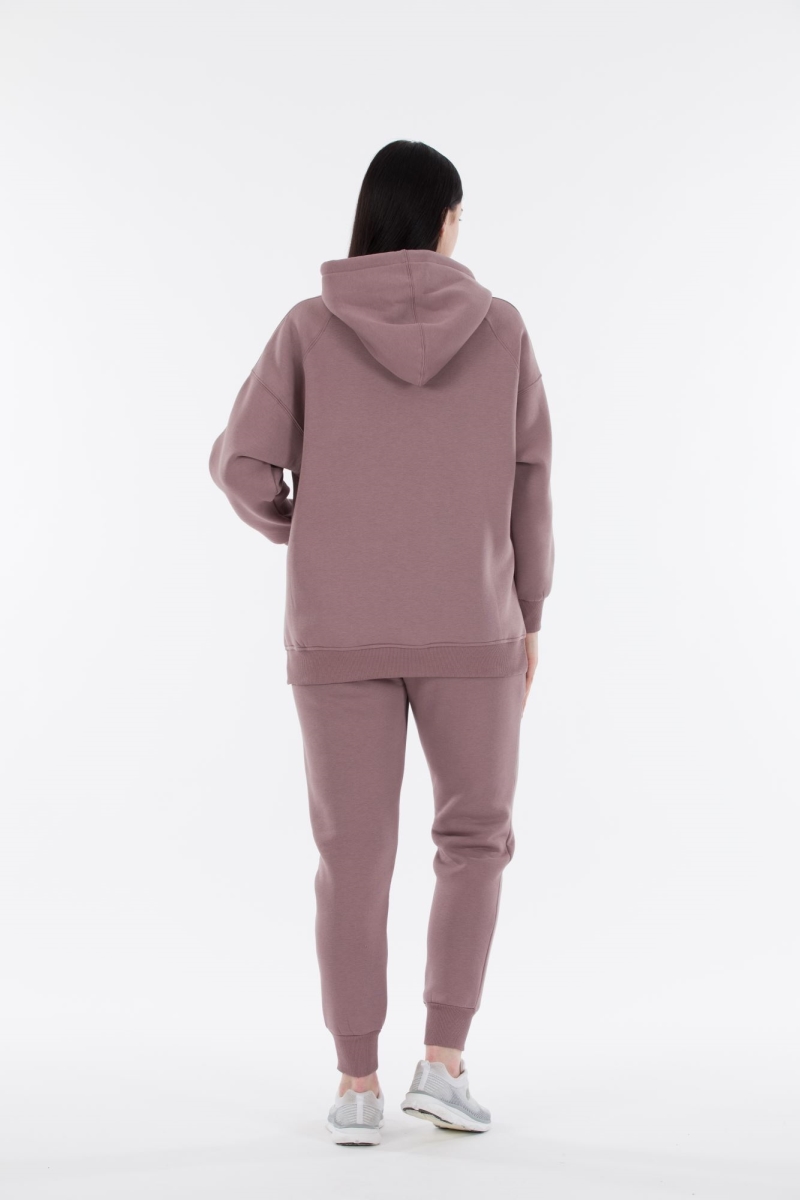 THREE YARN  TRACKSUIT