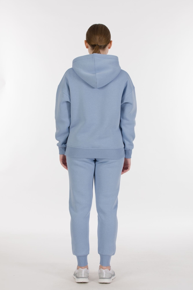 THREE YARN TRACKSUIT