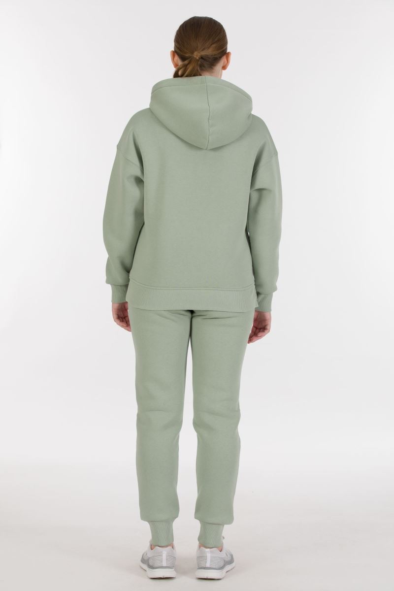 THREE YARN TRACKSUIT