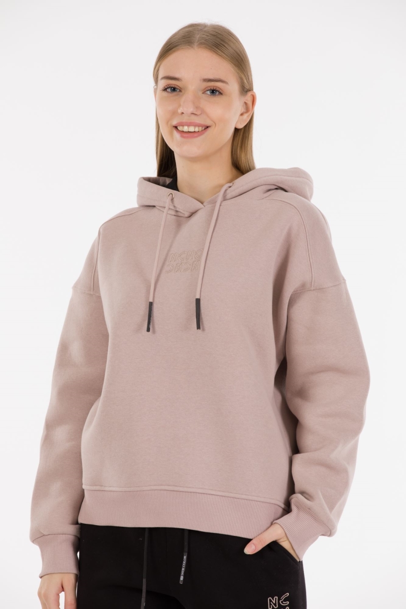 THREE YARN TRACKSUIT