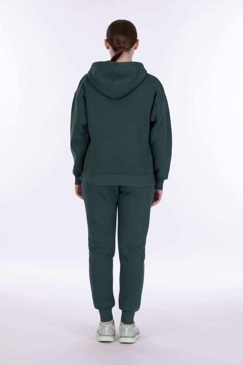 THREE YARN  TRACKSUIT