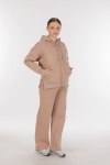 THREE YARN TRACKSUIT