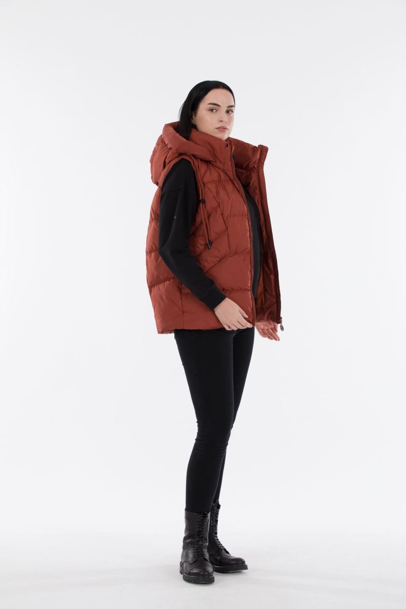 QUILTED PUFFER VEST