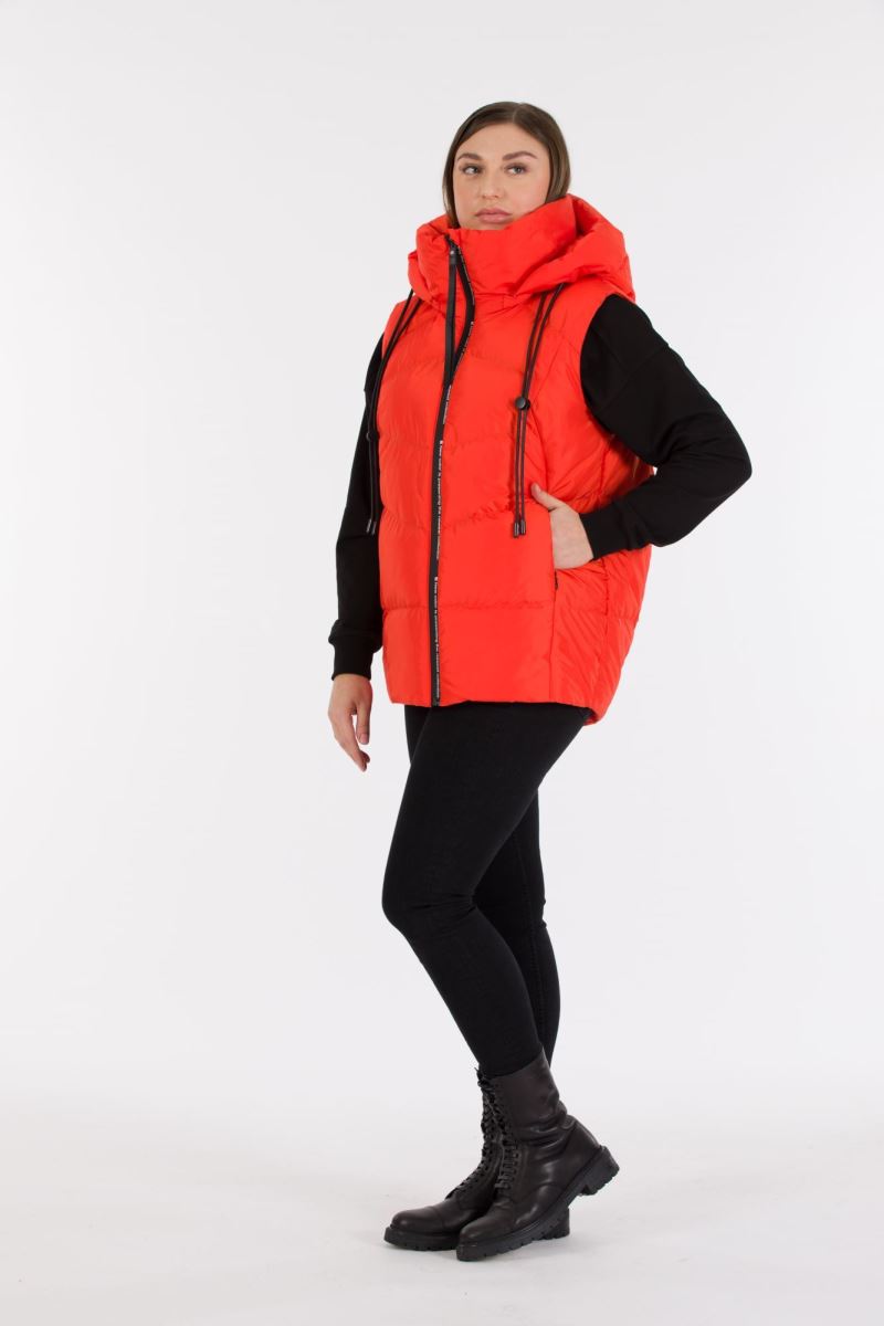 QUILTED VEST